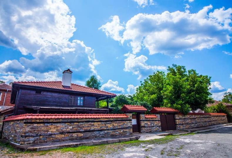 فيلا Стальовата Къща - Stalyovata House Prokhod المظهر الخارجي الصورة